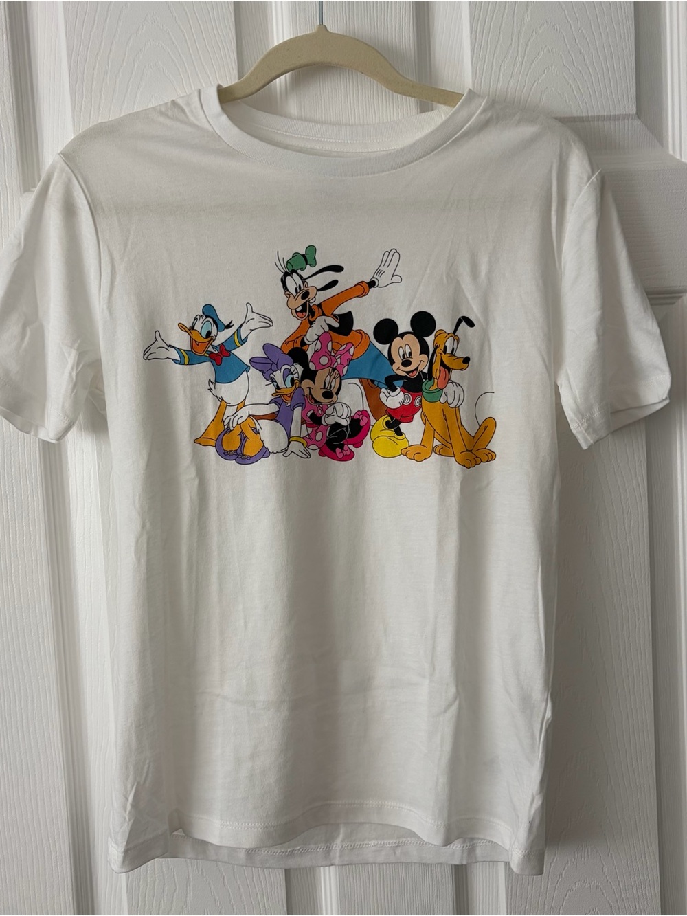 Old Navy Kids Disney Graphic Tee Mickey and Friends